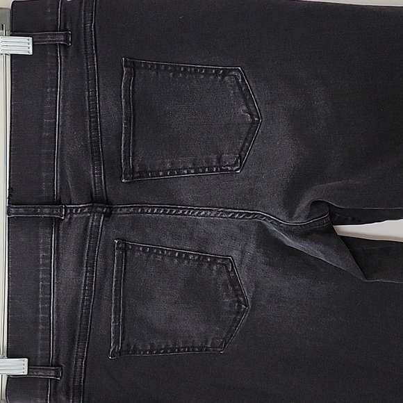 SPANX shape™ EveryWear Straight Leg Jeans Vintage Black Size Large - Picture 15 of 16